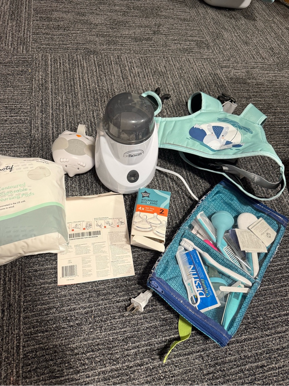 Dr. Brown's Mint Baby Bottle Warmer & Feeding Accessory Set